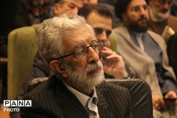 سی و سومین اجلاس سراسری نماز در حرم مطهر رضوی -1