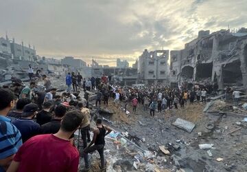 شهادت ۱۲ فلسطینی در حمله اشغالگران به اردوگاه‌ آوارگان در خان‌یونس