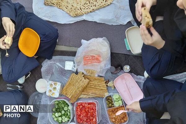 صبحانه‌ای برای سلامت؛ طعم نشاط در مدرسه مهردخت