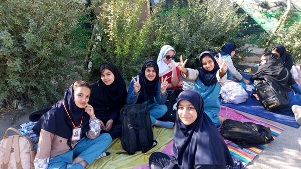 شادی و نشاط در روز جهانی کودک در دبستان لطیفه 