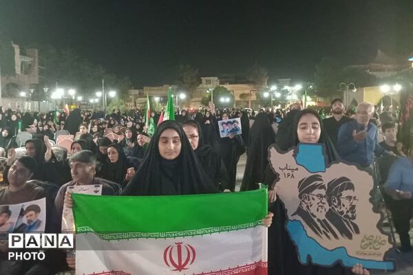 شکوه بیعت اهالی زرقان با آرمان‌های رهبر شهید