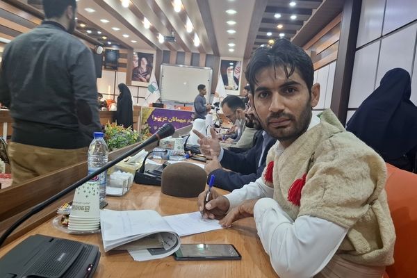 آموزش باید فراتر از خواندن و نوشتن، زندگی دانش‌آموزان را متحول کند