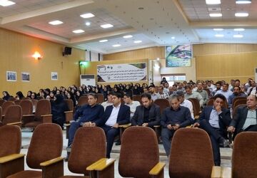 برگزاری جلسه پروژه مهر، ویژه مدیران مدارس تمامی دوره های تحصیلی در شهرستان مرزی  پارس آباد