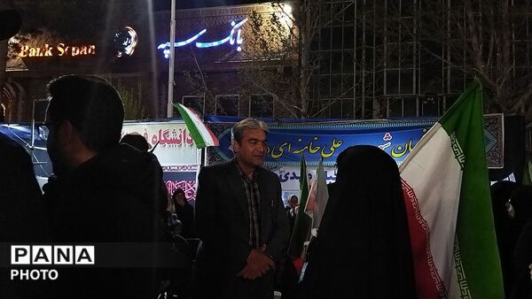 فرهنگیان نیشابور آمادگی خود را برای دفاع از وطن  اعلام کردند