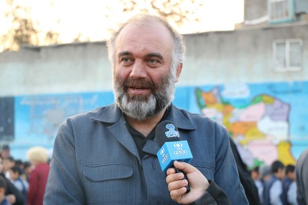  دانش‌آموزان با «انشای مهر» همراه شدند 