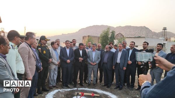 افتتاح سالن ورزشی مصنوعی و زمین ساحلی در شهرستان معمولان