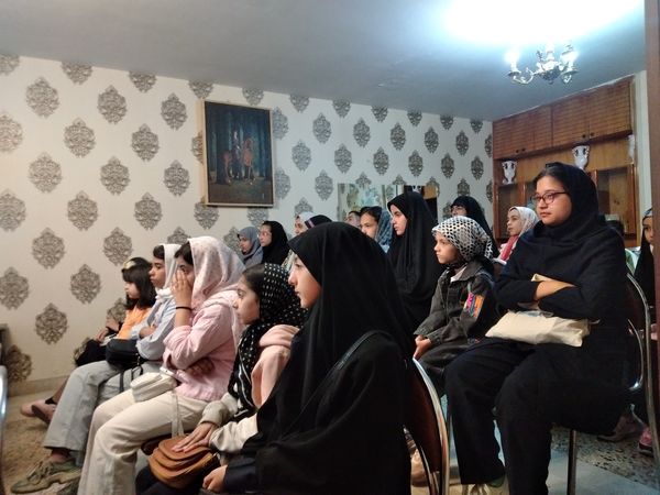 آموزش مقدماتی خبرنگاری در کانون ١۵ خرداد ناحیه ٣ آغاز شد