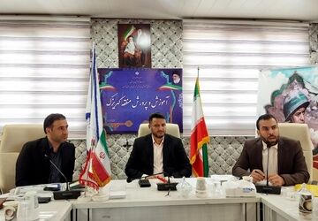 برگزاری دومین دوره آموزشی یاوران ولایت در کهریزک 
