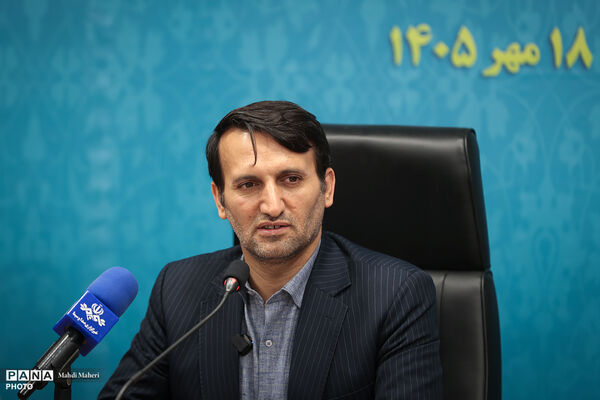 نشست خبری سخنگوی وزارت آموزش و پرورش با دانش‌آموز خبرنگاران پانا