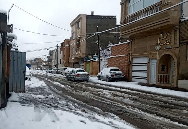 بارش دل‌انگیز دومین برف پاییزی در نیشابور