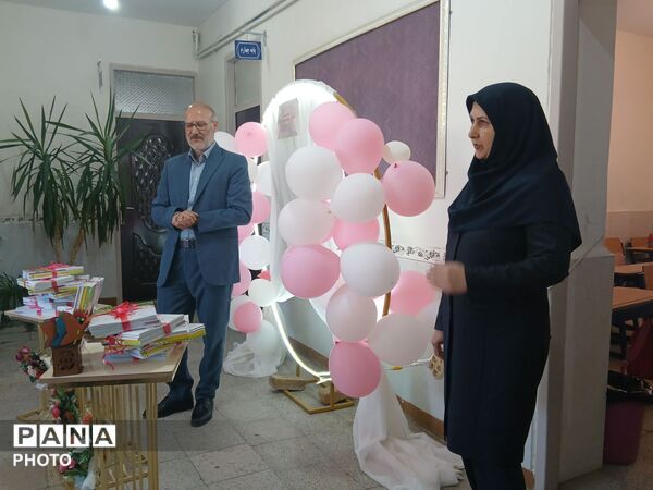 جشن شکوفه‌ها؛ آغاز یک فصل تازه برای کلاس‌اولی‌های ابن‌سینا