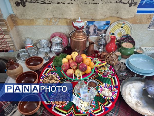 برگزاری نمایشگاه آداب و رسوم اقوام مختلف ایرانی به‌ مناسبت عید نوروز در آموزشگاه شهید نوروزعلی حسینی  
