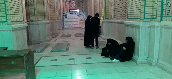 مراسم شب قدر در گلزار شهدا بم