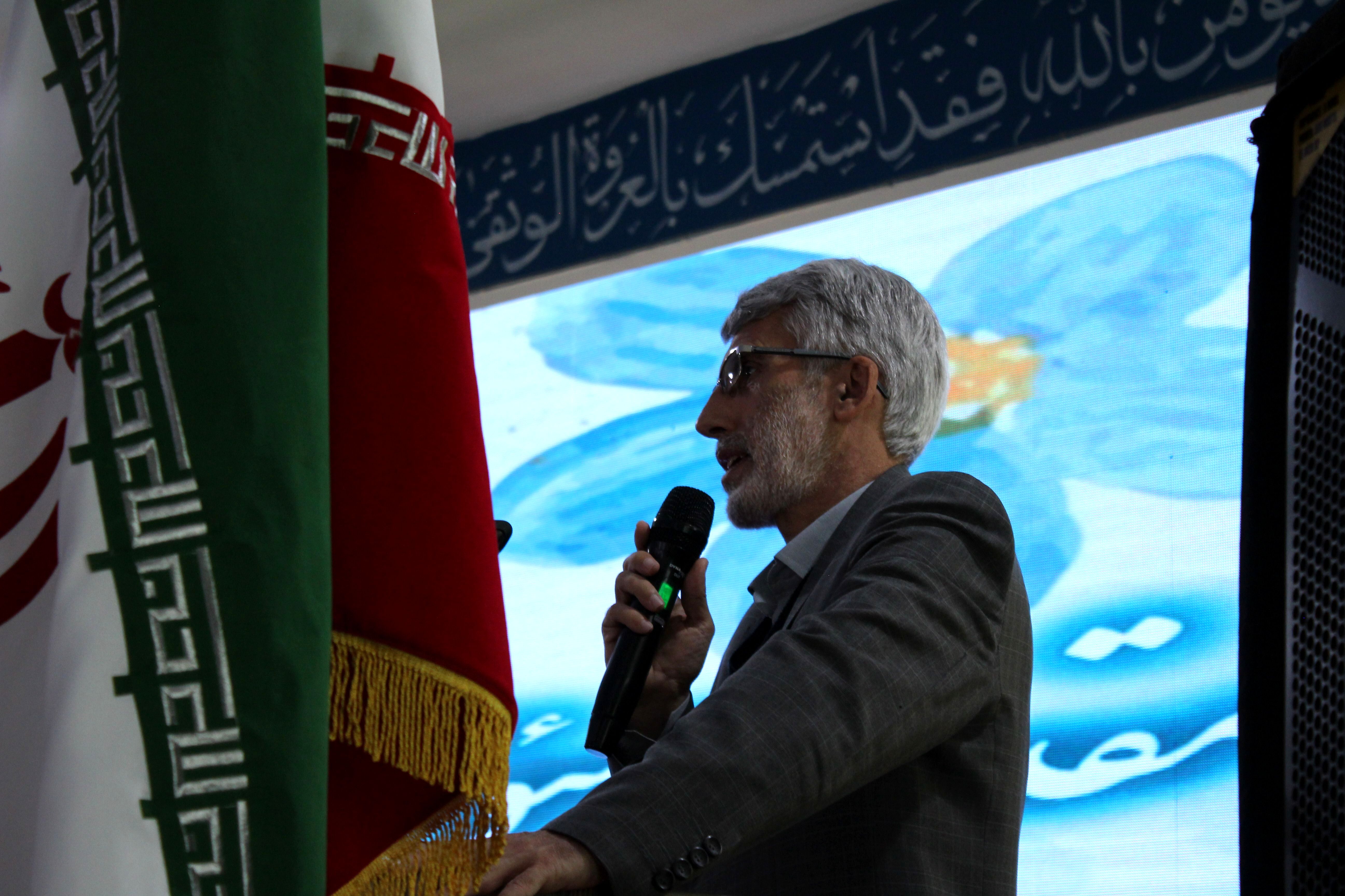 دانش‌آموزان با انتقال آموزش‌های خود به خانواده، جامعه‌ای ایمن و تاب آور را بسازند