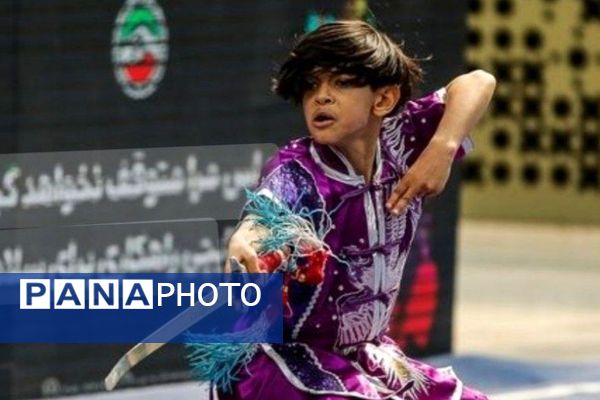 کسب مدال نقره مسابقات قهرمانی جوانان جهان توسط سید آرشام خلیل پور، دانش‌آموز آموزشگاه غفاری ناحیه دو شهرری 