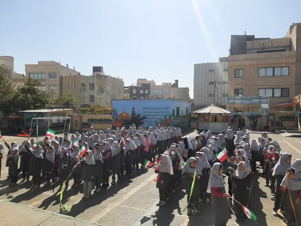 جشن شادمانه روز کودک در دبستان نیایش