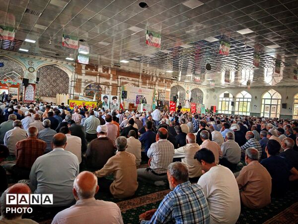 نماز عبادی سیاسی جمعه در شهرستان کاشمر 