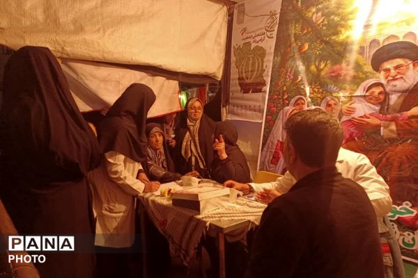 ستون این انقلاب، ایستادگی مردم در ۸۰ شب کف میدان 
