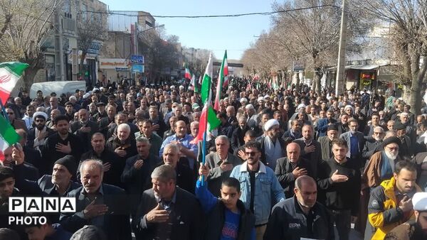 هم‌نوایی مردم نورآباد در سوگ ششمین اختر تابناک امامت