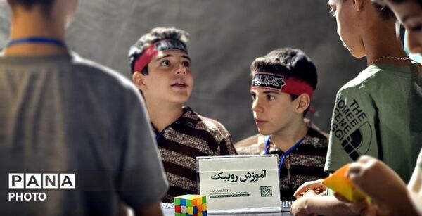 حضور مردم اندیشه در مراسم عزاداری محرم و تجمعات مردمی