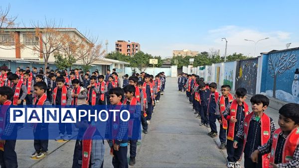 همایش وطن یار در دبستان حضرت علی اصغر گرگان 