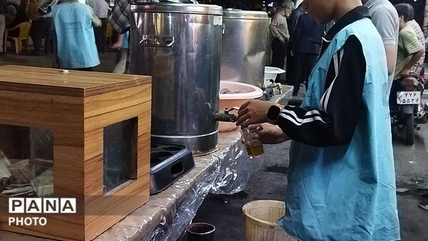 موکب شهید مصطفی صدر زاده در نود و نهمین  شب از اجتماعات 