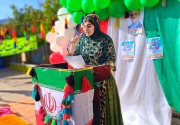 طنین زنگ انقلاب در مدرسه فرزانگان شهرستان باشت