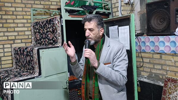 برگزاری سفره اطعام به‌مناسبت ایام شهادت امام علی(ع) در مسجد امام حسین(ع) سفیددشت