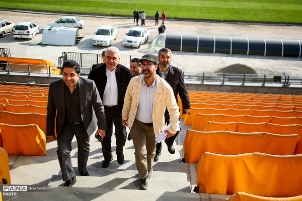 بازدید خبرنگاران از روند بازسازی و تعمیرات ورزشگاه آزادی 