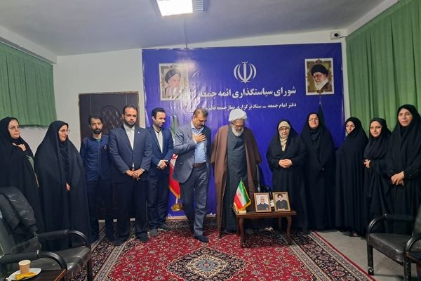 گرامیداشت هفته سواد‌آموزی در شهرستان قائمشهر