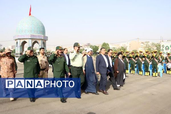 برگزاری صبحگاه مشترک نیروهای مسلح استان مرکزی به‌مناسبت سالروز آزادسازی خرمشهر 