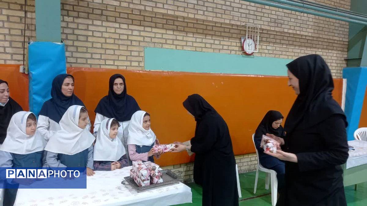 برگزاری خدمات اجتماعی و ورزشی آموزش و پرورش ناحیه 2 کرج در طرح میدان پویا 