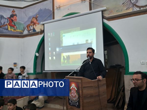 محفل انس با قرآن کریم در زورخانه باب‌الحوائج قائمشهر