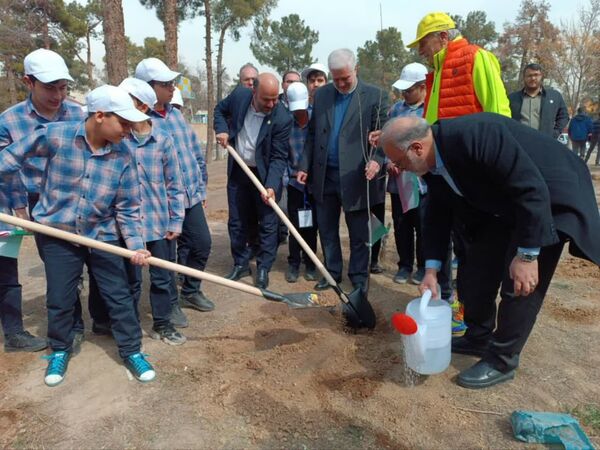 برگزاری دومین پویش ملی نهالی برای نونهالان