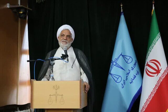 تعدادی از مسئولان ارشد فوتبالی و ۲ خانم رمال مجرم شناخته شدند