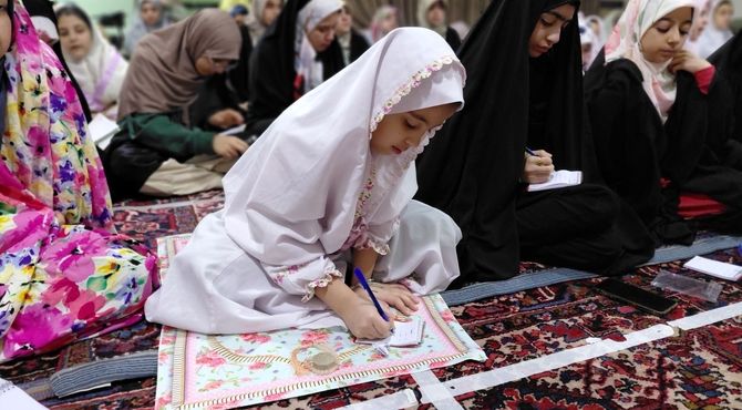 محفل معنوی و تربیتی دانش‌آموزان معتکف نظرآباد