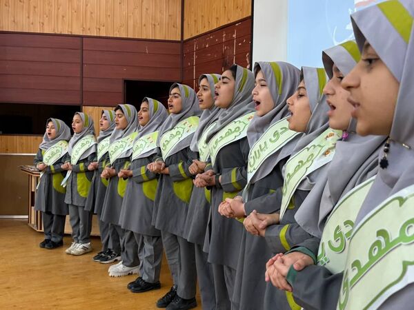 هفته امور تربیتی با شعار تربیت آرمانی در آمل 
