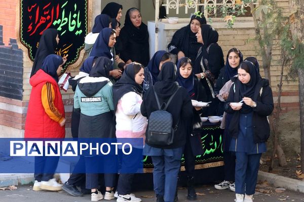 مراسم سوگواری شهادت حضرت فاطمه(س) در مدارس ناحیه 2 بهارستان