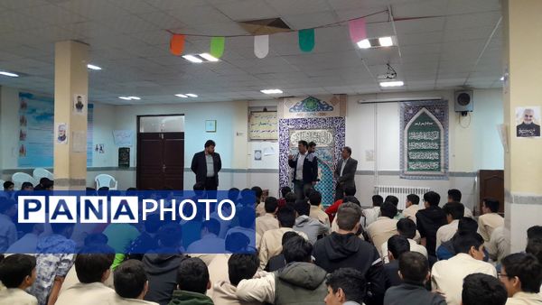 آشنایی با دنیای تراشکاری در دبیرستان ابوریحان بیرونی