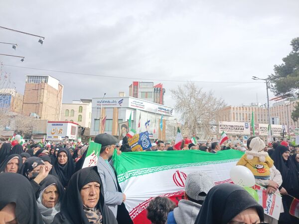 راهپیمایی یوم الله ۲۲ بهمن ماه امسال پررنگ تر از همیشه در شهر نیشابور 