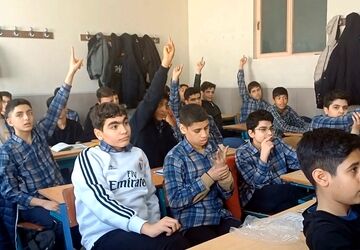 برگزاری کلاس آموزش هوش هیجانی در دبیرستان زنده یاد مظهری