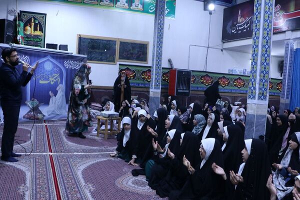 شبِ خلوتِ دل‌ها، آغاز اعتکاف دانش‌آموزی صفادشت در مسجد اباصالح الهمدی