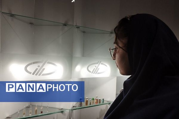 بازدید دانش‌آموزان ناحیه 2 بهارستان از کارخانه سرم‌سازی رازی