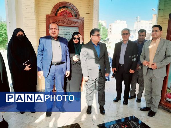 تجدید میثاق با شهدا در بوشهر