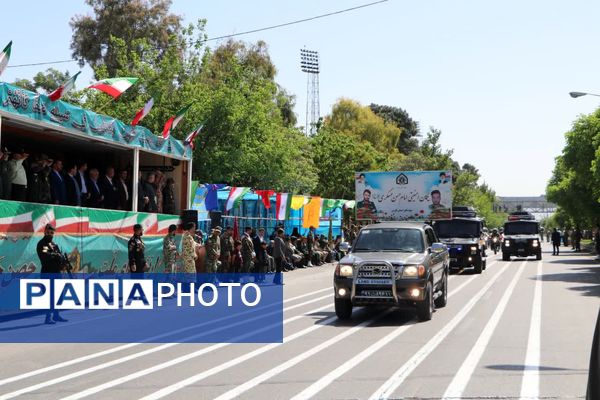 مراسم رژه روز ارتش در شیراز