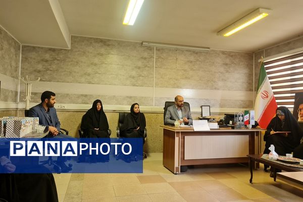 برگزاری جلسات هم اندیشی و برنامه‌ریزی برای سال تحصیلی جدید با حضور معاونان و مربیان پرورشی منطقه پردیس