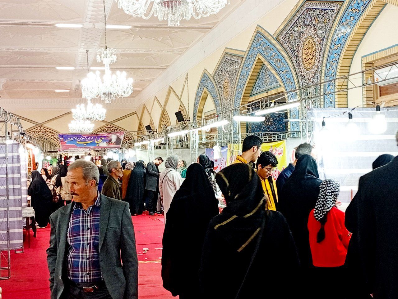 برپایی نمایشگاه بهاره در کاشمر