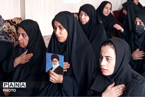 چهلم رهبر شهید و شهدای دانش‌آموز میناب