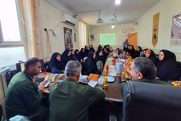 نشست هم‌اندیشی بانوان تأثیرگذار روستای شوش در باشت