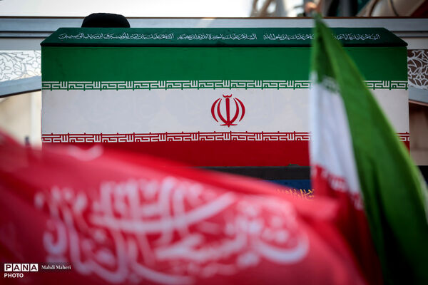 مراسم تشییع پیکر مطهر رهبر شهید انقلاب در تهران - 3